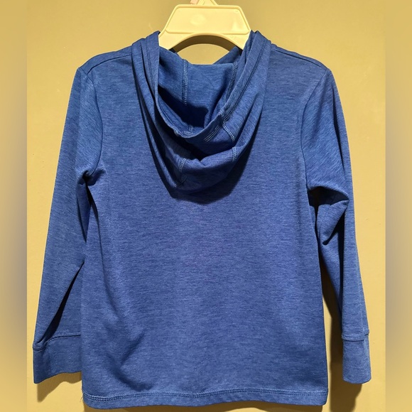 New Adidas Climalite Athletic active Sport Long Sleeve Shirt Hooded Blue Size 6 - Picture 2 of 3